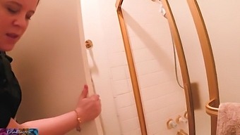Big Natural Tits Stepmom Gets Wild With Stepson In The Bathroom