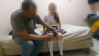 Beautiful Mexican High School Girl Conspires With Her Neighbor To Receive A Gift, Has Sex With A Young Man From Sinaloa In A Real Homemake Video