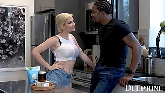 Delphine'S Production – Skye Blue, A Curvy Pawg, Is Unfaithful To Her Partner