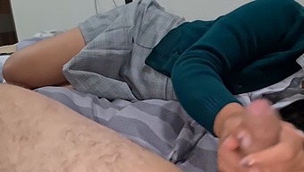 Unprofessional Sex Tape With Mexican College Girl Who Enjoys Drinking Semen Post-Class!