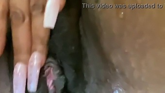 Filthy Chat During Female Ejaculation Scene With Curvy Woman