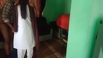 Young Indian Coed'S First Anal Experience Caught On Camera